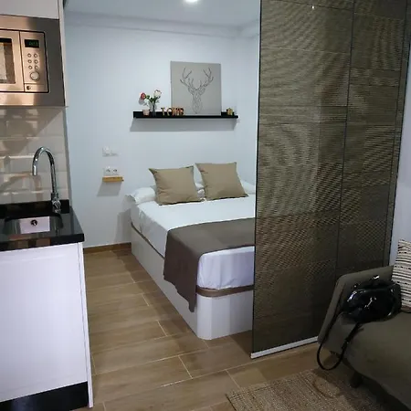 شقة Apartamento La Calo توريمولينوس